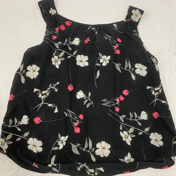 Black floral blouse - Picture 2 of 4